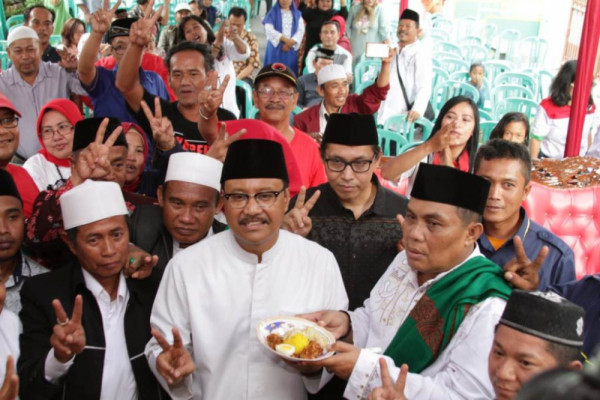 Relawan Optimistis Gus Ipul-Puti Bakal Menang di Madura