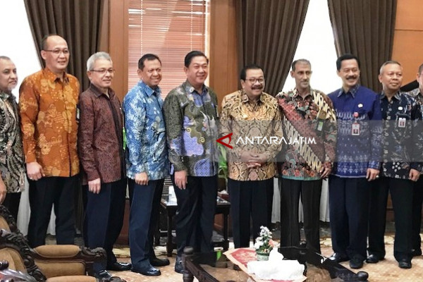 Pertamina Tambah Stok BBM di Kawasan Wisata Jatim (Video)