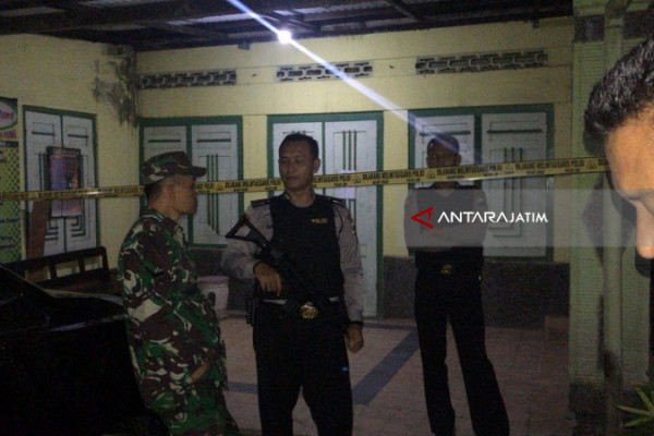 Tiga Orang Diamankan Densus di Blitar