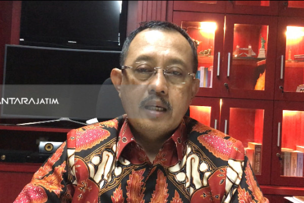Armuji : Kekuatan APBD Surabaya Cukup Bisa Bayar THR PNS (Video)