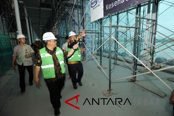 Aher sambut baik harapan Menag terkait Bandara Kertajati