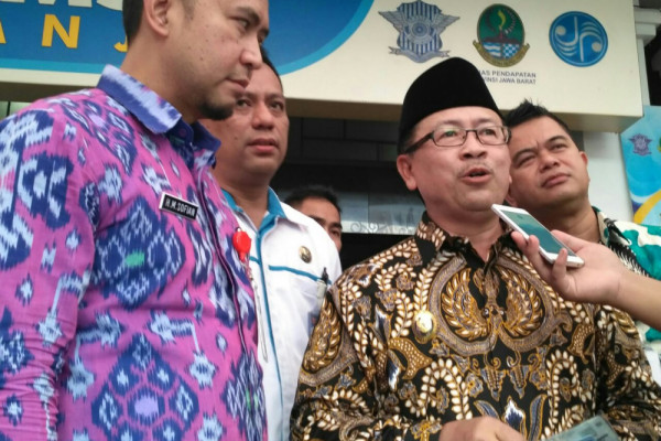 Tempat hiburan dan panti pijat tidak beroperasi