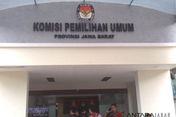 KPU Jabar masih menunggu pengumuman MK