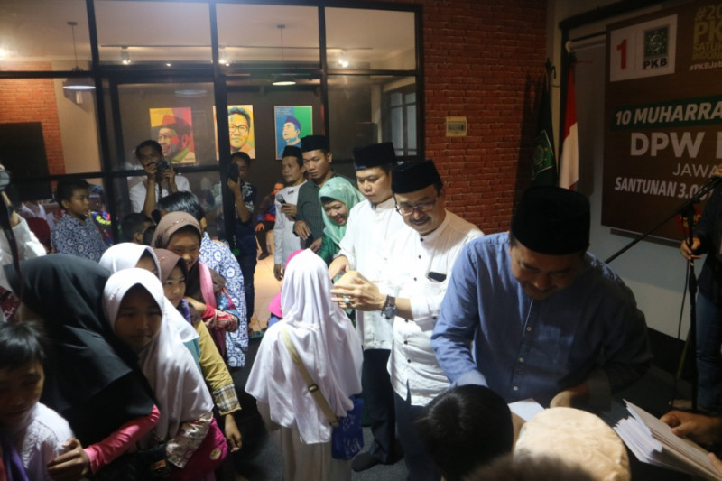 PKB Jabar santuni 3.001 anak yatim