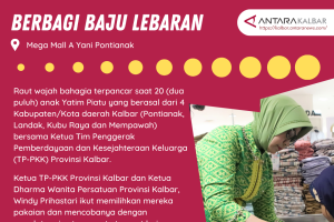 Ketua PKK Kalimantan Barat berbagi baju lebaran