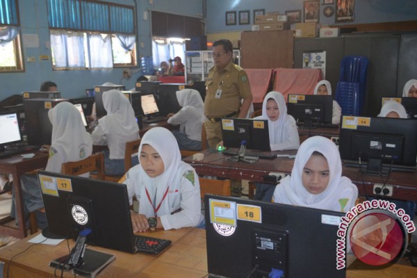 Musyawarah kerja kepala sekolah evaluasi pelaksanaan UNBK