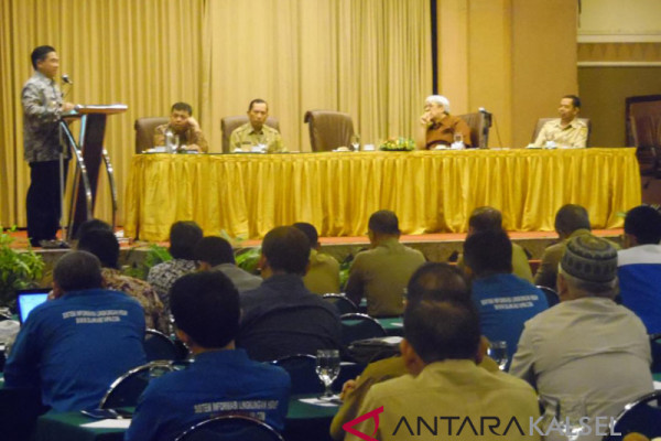 Lapsus - Banjarmasin cegah penggunaan 25 juta kantong plastik per bulan