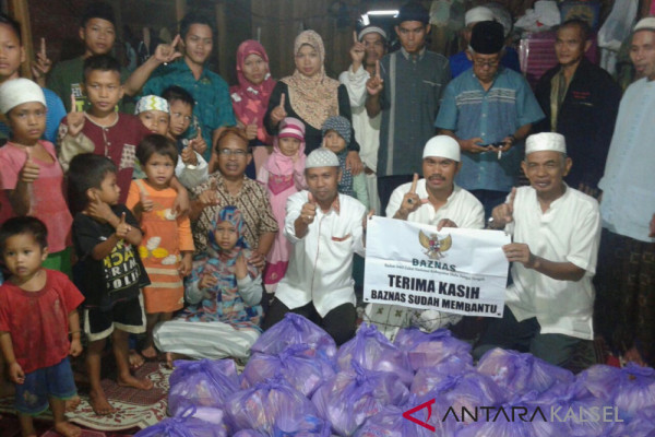 Mualaf di Pegunungan Meratus dapat bantuan