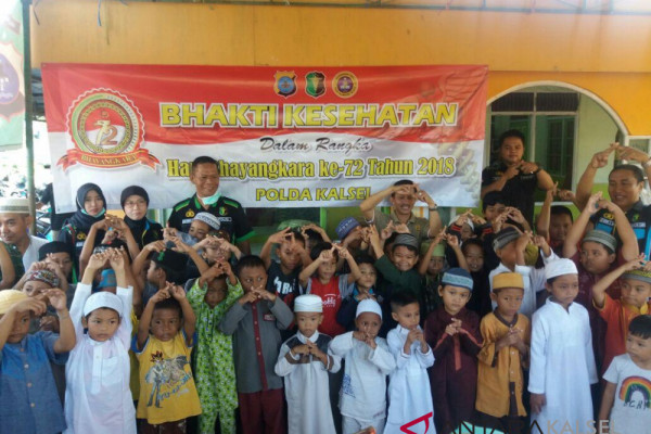 Kompleks AMD Permai dan Polda gelar sunatan massal