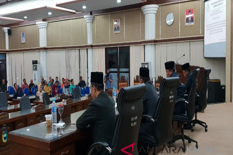 Paripurna kesepakatan tunjangan PNS