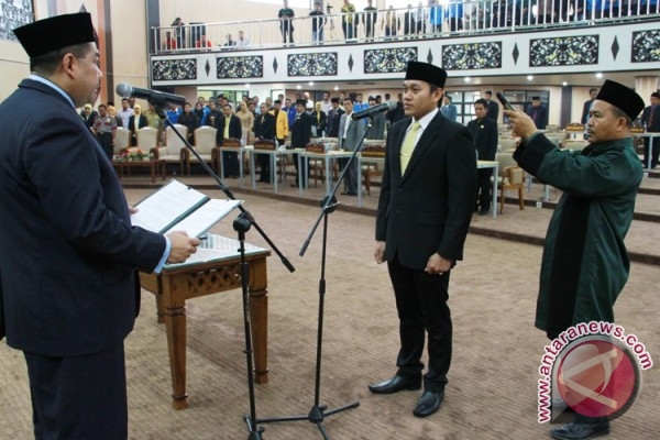 Junaidi Resmi Jadi Anggota DPRD Kukar - ANTARA News 