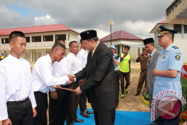 303 Napi Lapas Bontang Dapat Remisi Kemerdekaan - ANTARA 