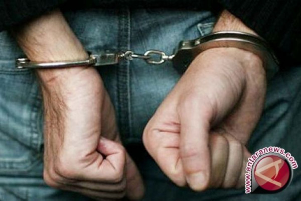 Tersangka PDW Lakukan Pencabulan di Empat Kota