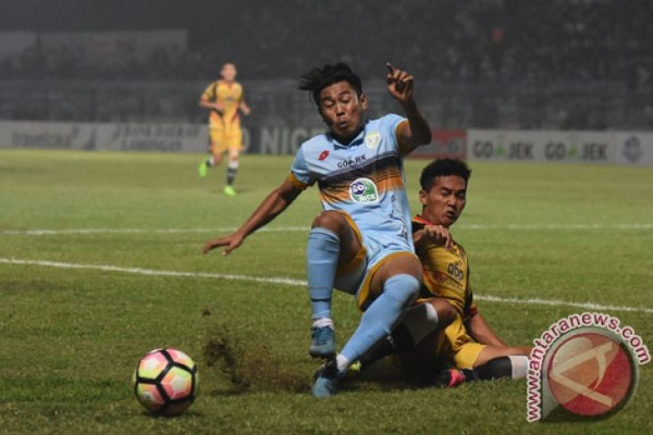 Mantan Gelandang Persela Edy Gunawan Gabung Borneo FC