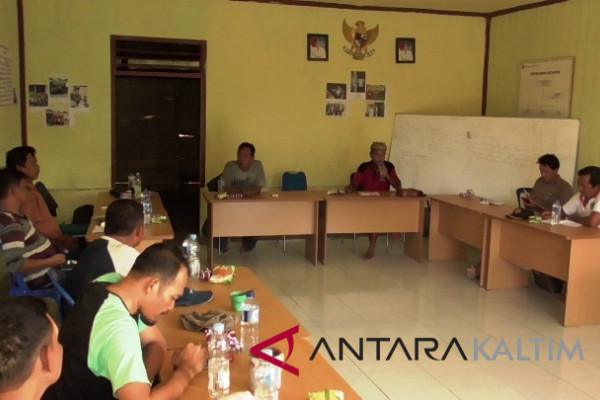 Warga Kampung Sirau manfaatkan anak sungai untuk air bersih