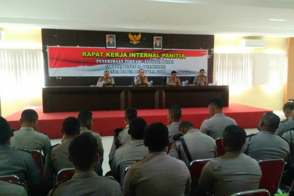 Penerimaan Anggota, Polda Papua Barat Prioritas Kapolri