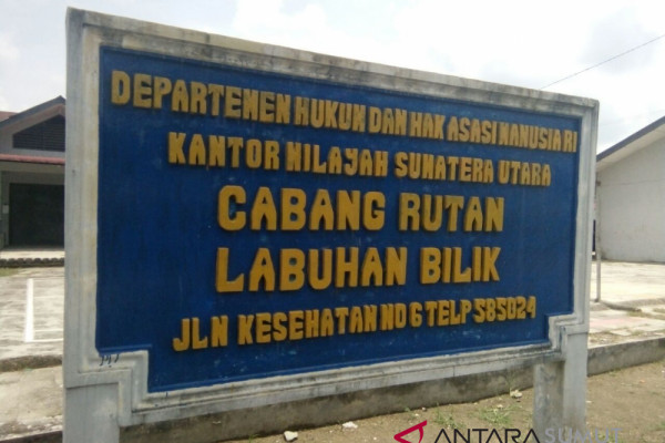 16 tahanan titipan Polres Labuhanbatu melarikan diri