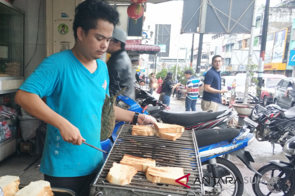 Roti bakar sedap Siantar