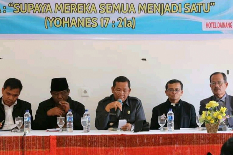 Bupati Samosir di raker FK3S